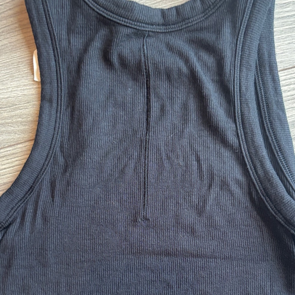 Lululemon Racerback Tank Top - Picture 4 of 5